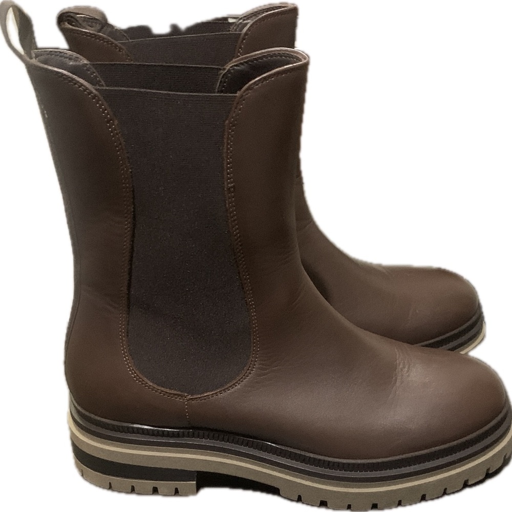 Max Mara Weekend Livrea boots size 8 1/2